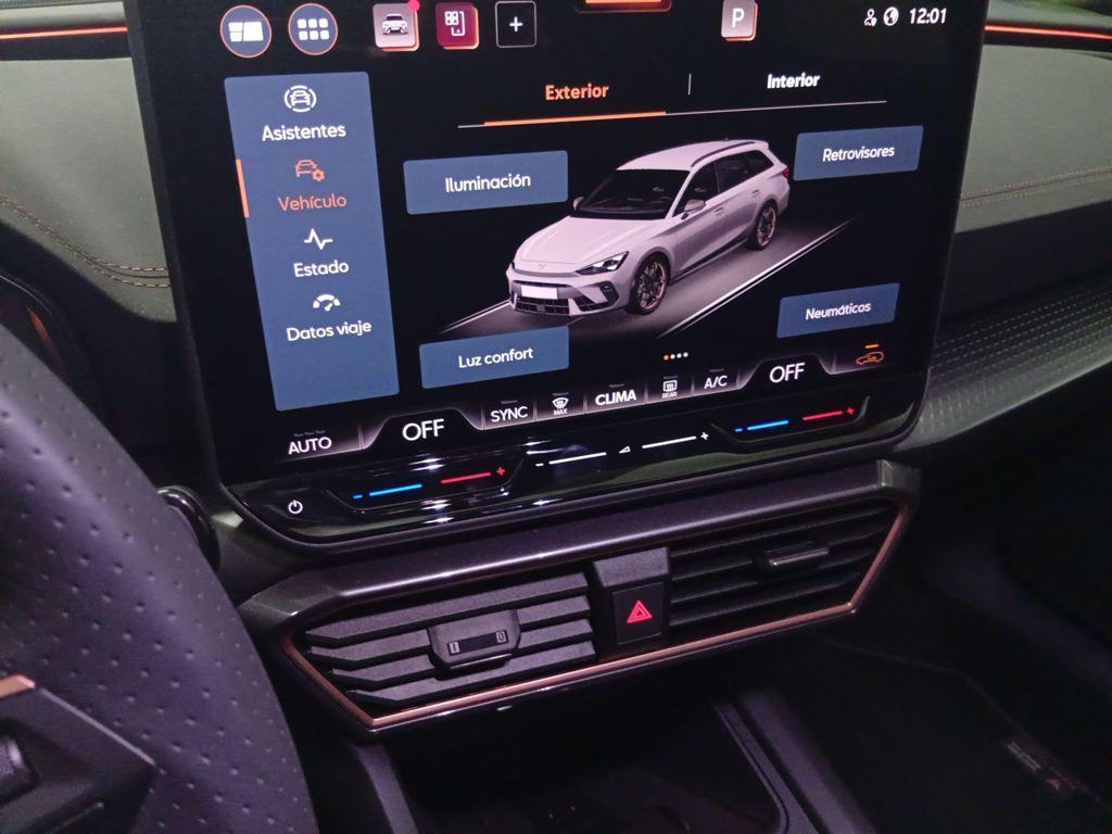 CUPRA Leon Sportstourer 1.5 eTSI DSG 110 kW (150 CV) - 10