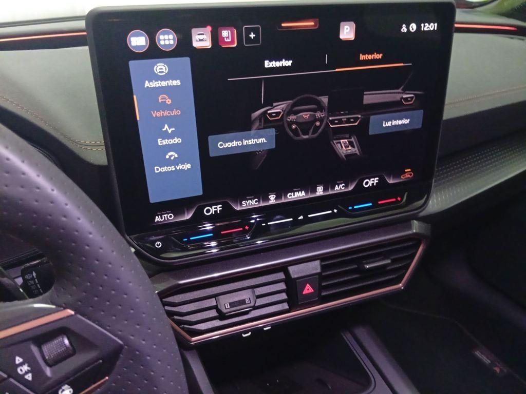 CUPRA Leon Sportstourer 1.5 eTSI DSG 110 kW (150 CV) - 11