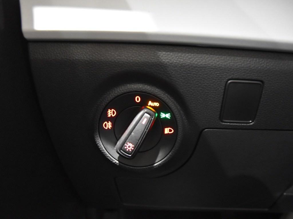 SEAT Arona 1.0 TSI Style XM 85 kW (115 CV) - 17