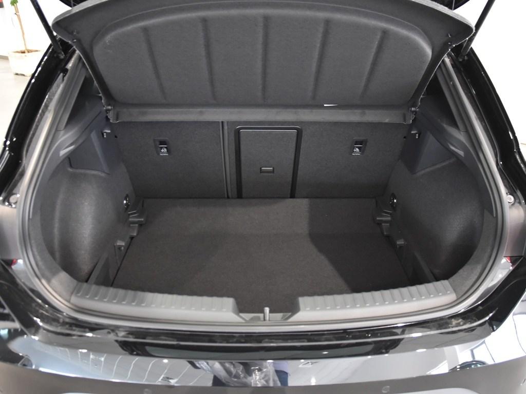 CUPRA León 1.5 eTSI DSG 110 kW (150 CV) - 6