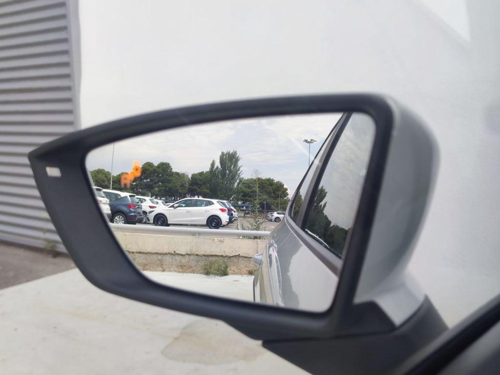 SEAT Arona 1.0 TSI S&S Xperience DSG 85 kW (115 CV) - 10