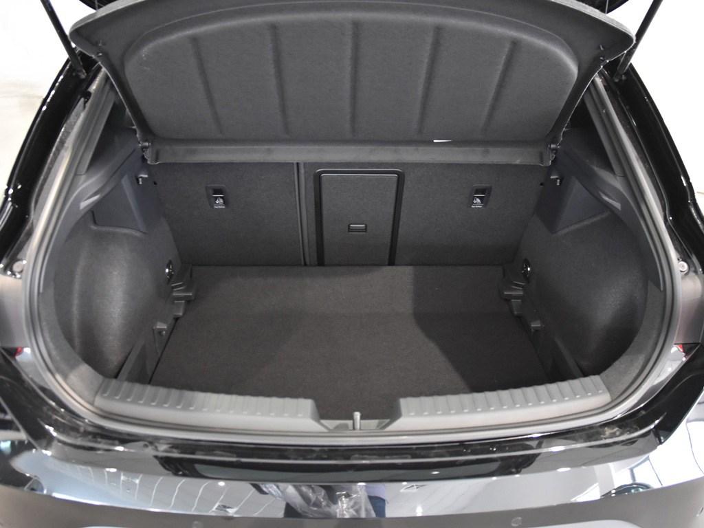 CUPRA León 1.5 eTSI DSG 110 kW (150 CV) - 6