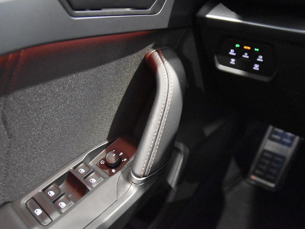 CUPRA León 1.5 eTSI DSG 110 kW (150 CV) - 16