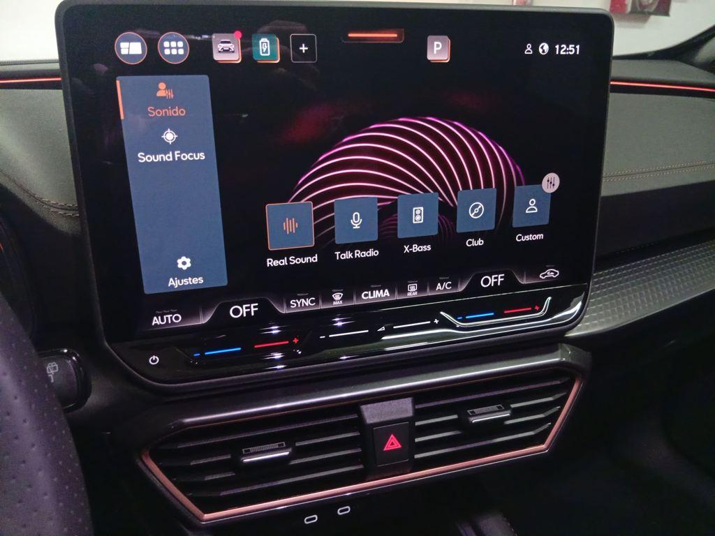 CUPRA Formentor 1.5 TSI e-Hybrid DSG 150 kW (204 CV) - 13