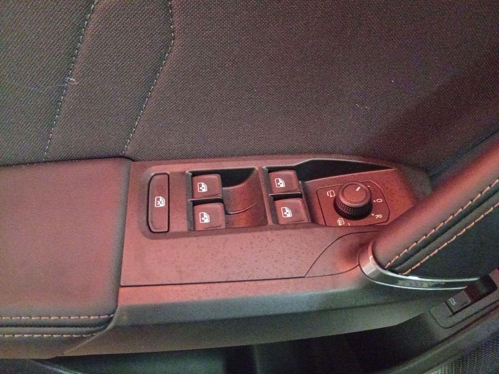 CUPRA Leon Sportstourer 1.5 TSI e-Hybrid DSG 150 kW (204 CV) - 11