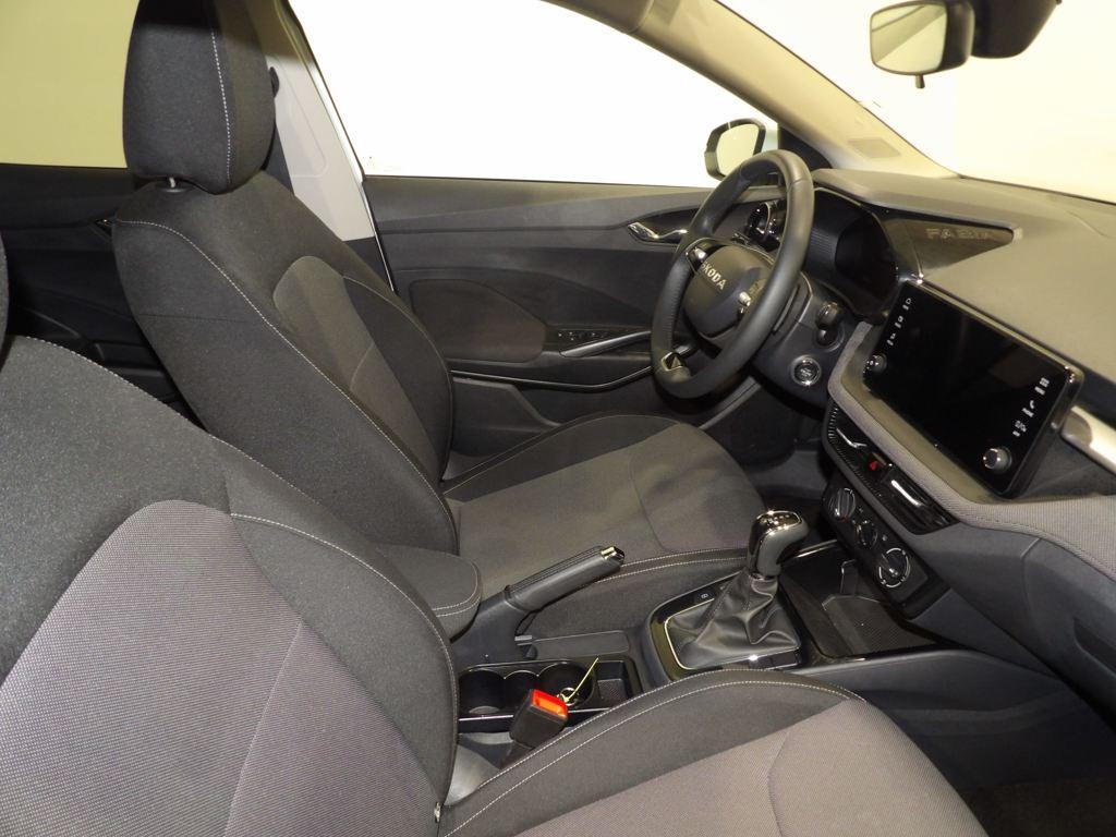 Skoda Fabia 1.0 TSI Selection DSG 85 kW (115 CV) - 4