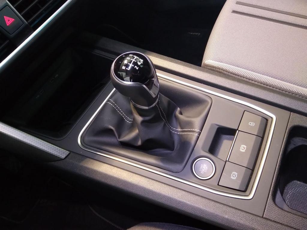 SEAT León 1.5 TSI S&S Style XL 96 kW (130 CV) - 8