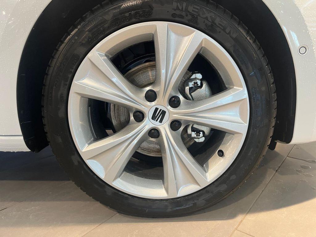 SEAT León 1.5 eTSI S&S FR Special Edition DSG 110 kW (150 CV) - 7