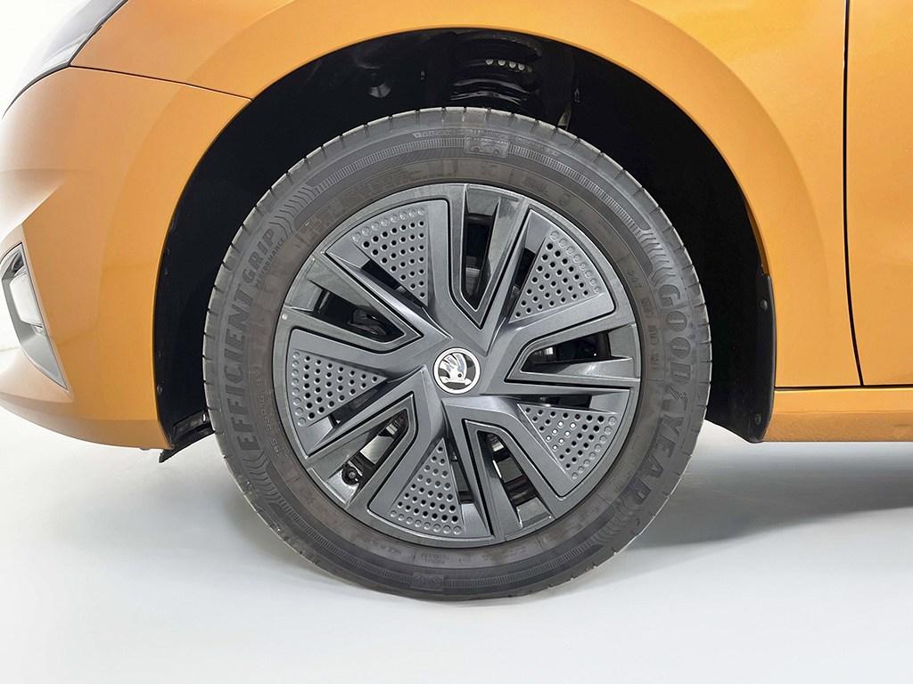 Skoda Fabia 1.0 TSI Design 70 kW (95 CV) - 7