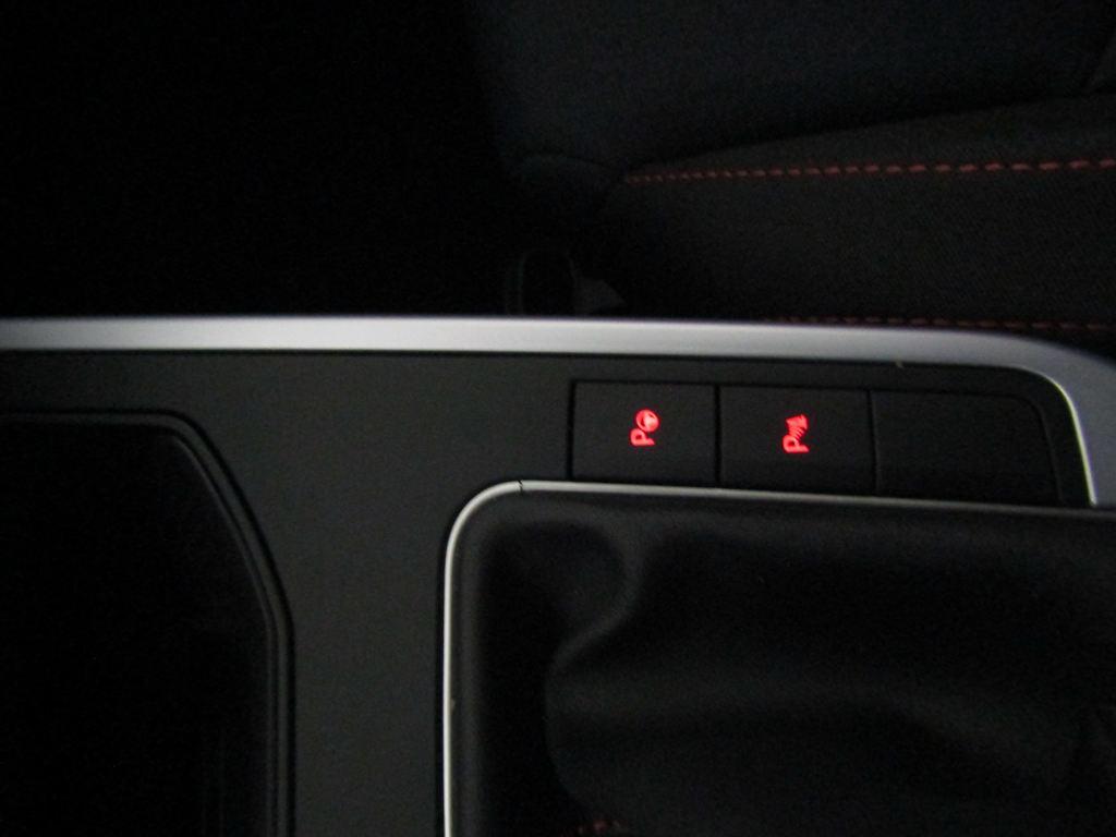 SEAT Arona 1.0 TSI FR Special Edition 85 kW (115 CV) - 10