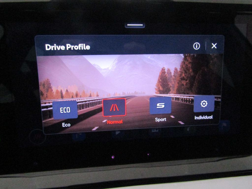 SEAT Arona 1.0 TSI FR Special Edition 85 kW (115 CV) - 11