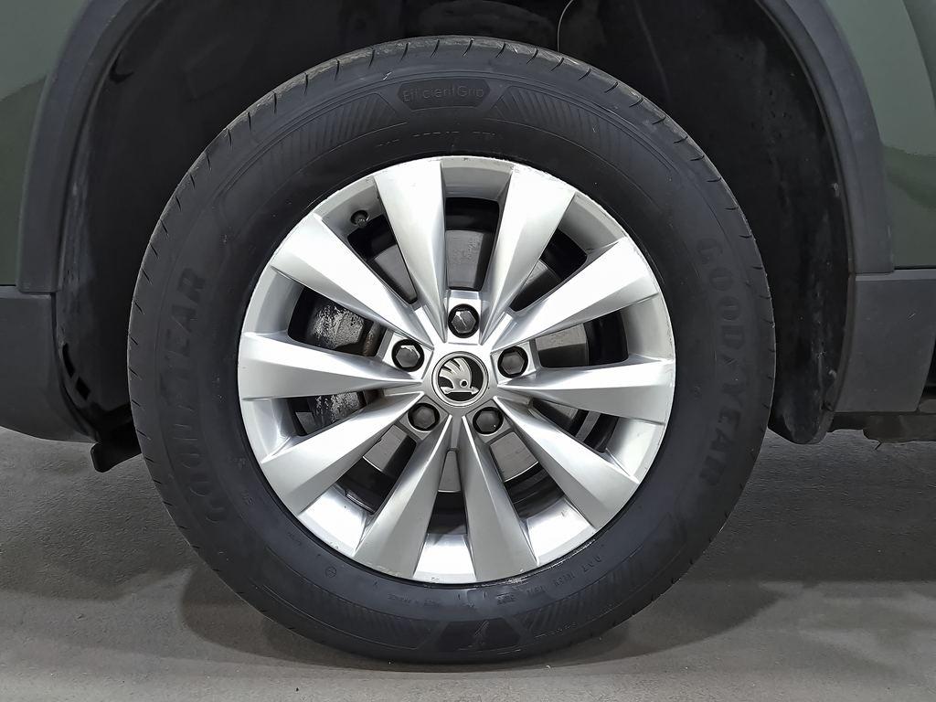 Skoda Karoq 1.0 TSI Ambition 81 kW (110 CV) - 7