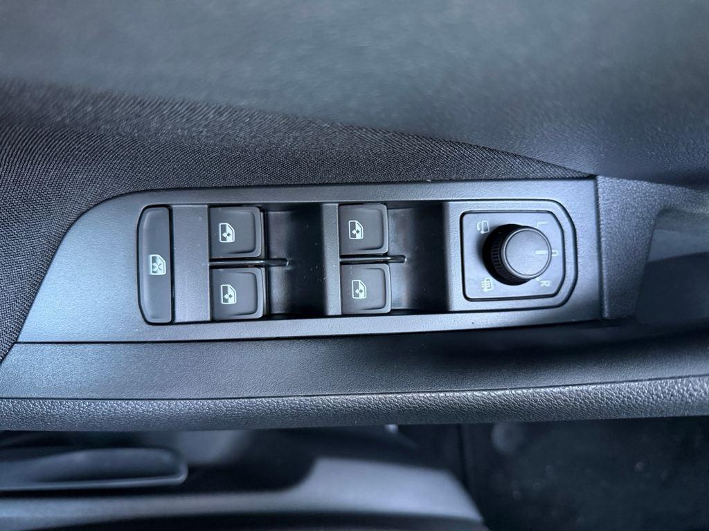 Skoda Kamiq 1.0 TSI Selection DSG 85 kW (115 CV) - 15