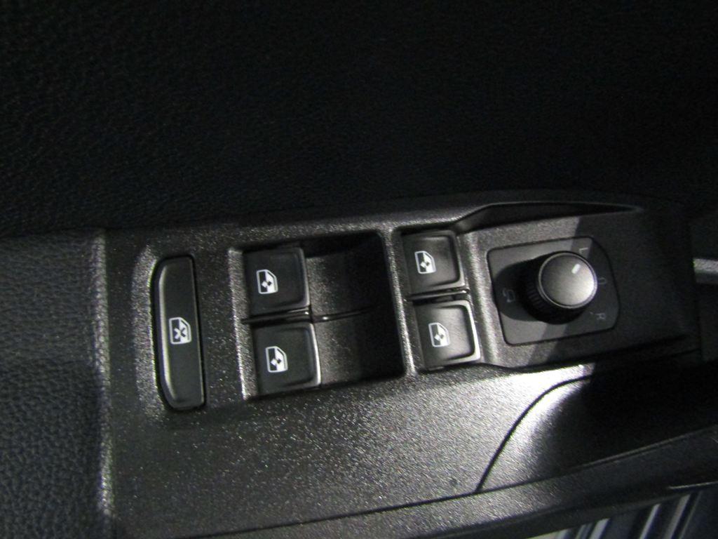 SEAT Ibiza 1.0 TSI S&S Style 81 kW (110 CV) - 15