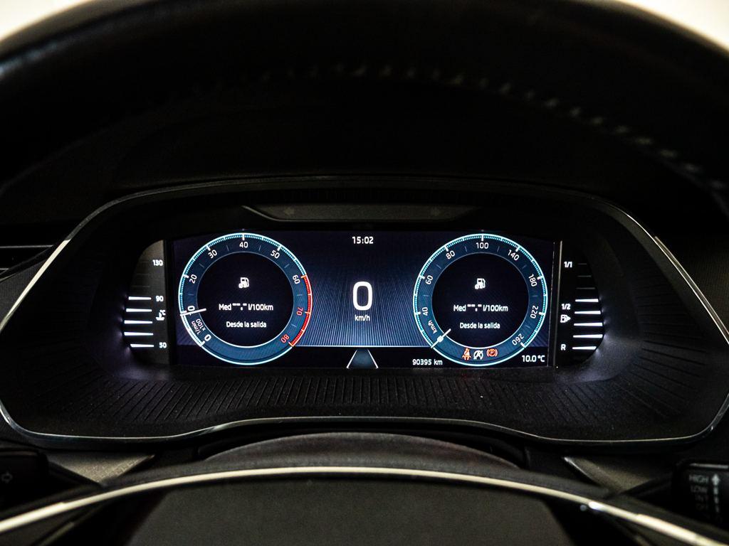 Skoda Octavia Combi 1.5 TSI Ambition 110 kW (150 CV) - 10