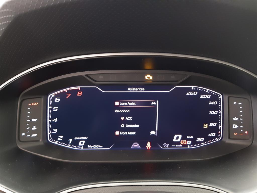 SEAT Arona 1.0 TSI Style XM 85 kW (115 CV) - 10