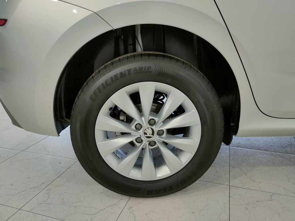 Skoda Kamiq 1.0 TSI Selection 85 kW (115 CV) - 7