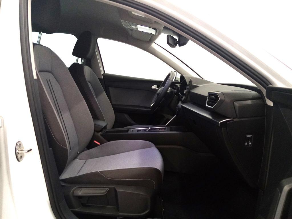 SEAT León 1.5 eTSI Style 25 Aniversario DSG 85 kW (116 CV) - 4