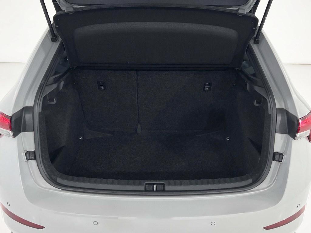 Skoda Scala 1.0 TGI Style DSG  81 kW (110 CV) - 6