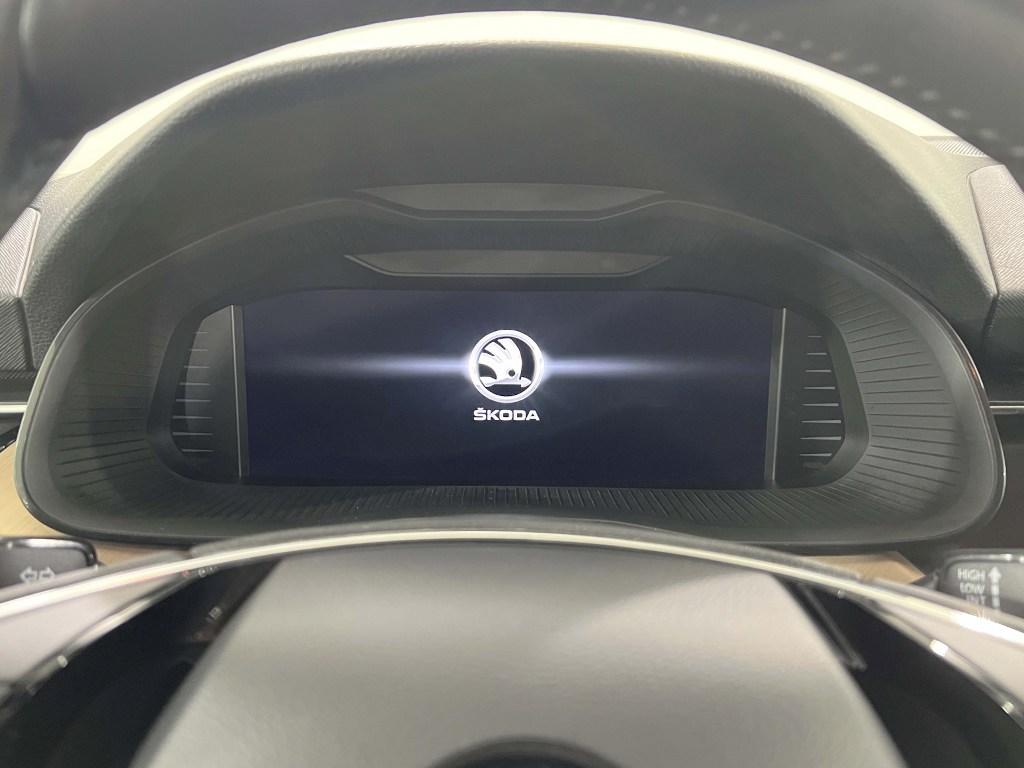 Skoda Scala 1.0 TGI Style DSG  81 kW (110 CV) - 11