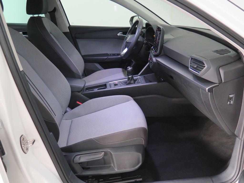 SEAT León 1.5 TSI S&S Style 25 Aniversario 85 kW (116 CV) - 4