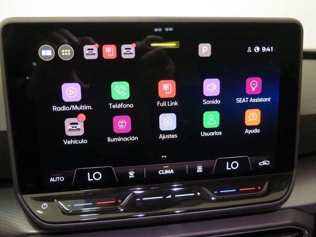 SEAT León 1.5 TSI S&S Style 25 Aniversario 85 kW (116 CV) - 11