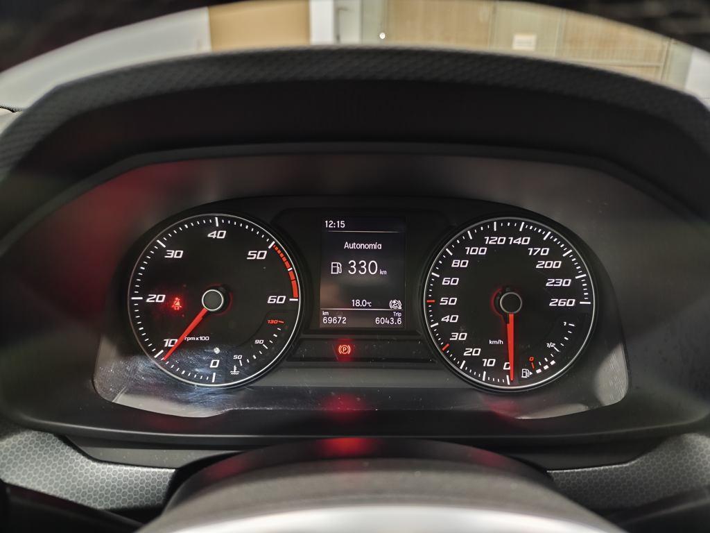 SEAT León 2.0 TDI S&S Reference Go 85 kW (115 CV) - 8