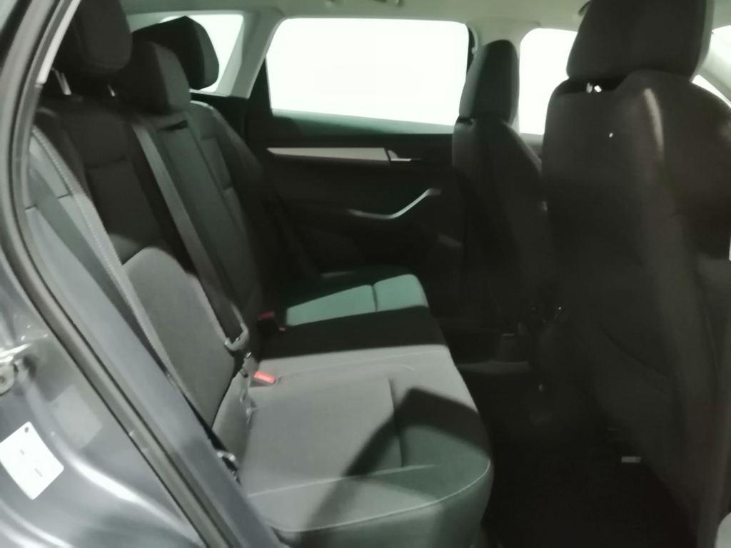 Skoda Karoq 1.5 TSI ACT Selection DSG 110 kW (150 CV) - 5