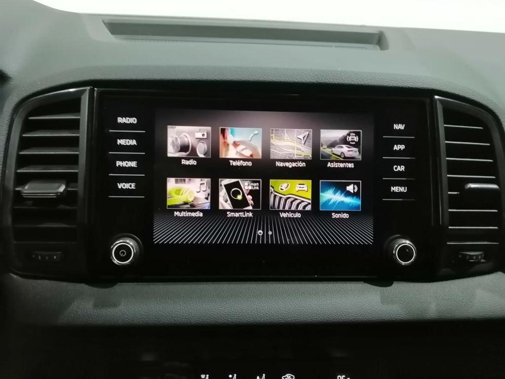 Skoda Karoq 1.5 TSI ACT Selection DSG 110 kW (150 CV) - 10