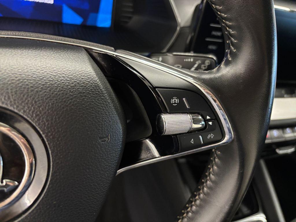 Skoda Octavia Combi 2.0 TDI Ambition 85 kW (115 CV) - 9