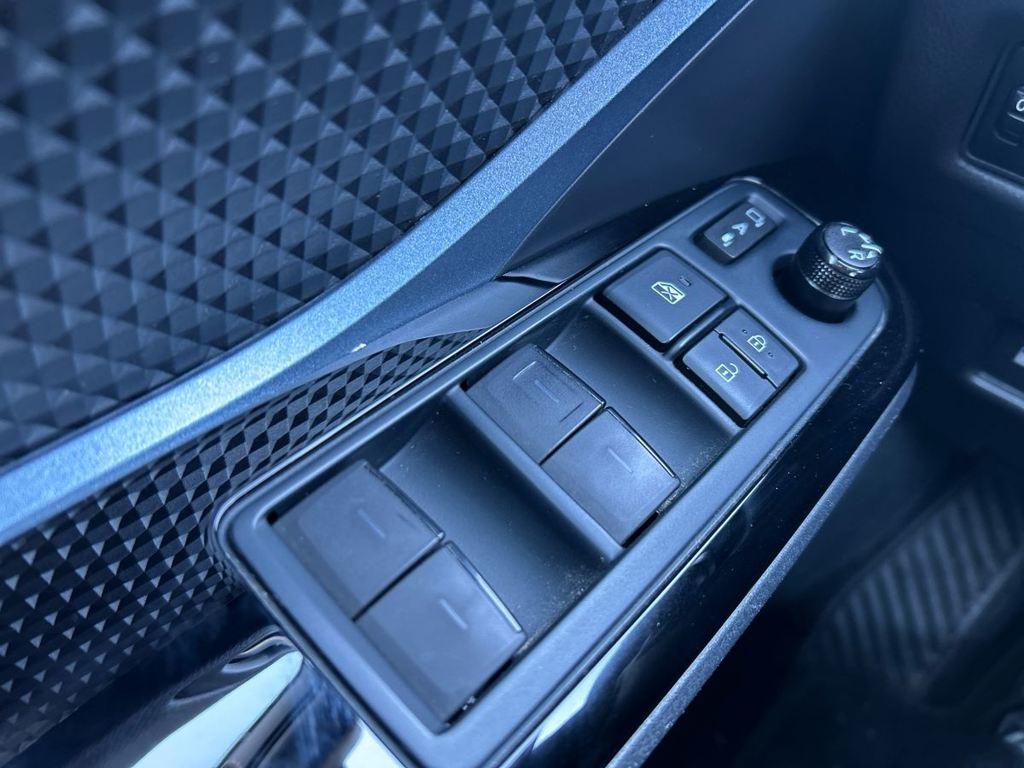 Toyota C-HR 1.8 125H Advance 90 kW (122 CV) - 12