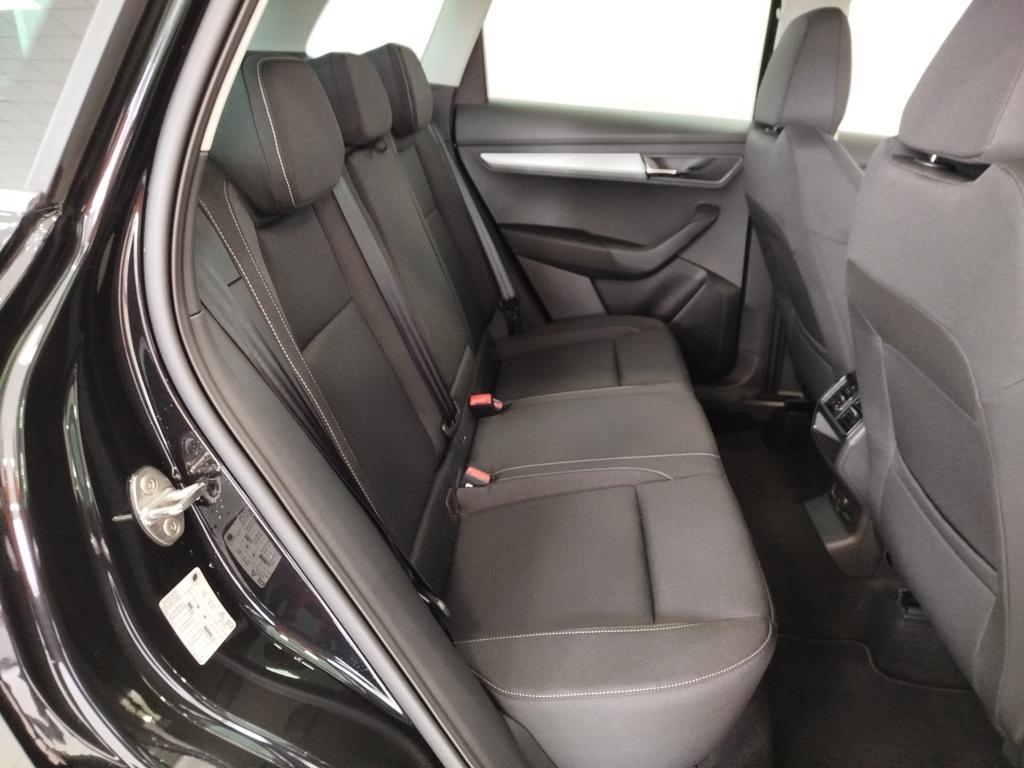 Skoda Karoq 2.0 TDI Selection DSG 110 kW (150 CV) - 5