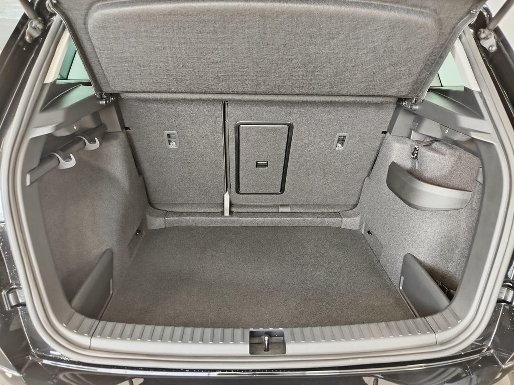 Skoda Karoq 2.0 TDI Selection DSG 110 kW (150 CV) - 6