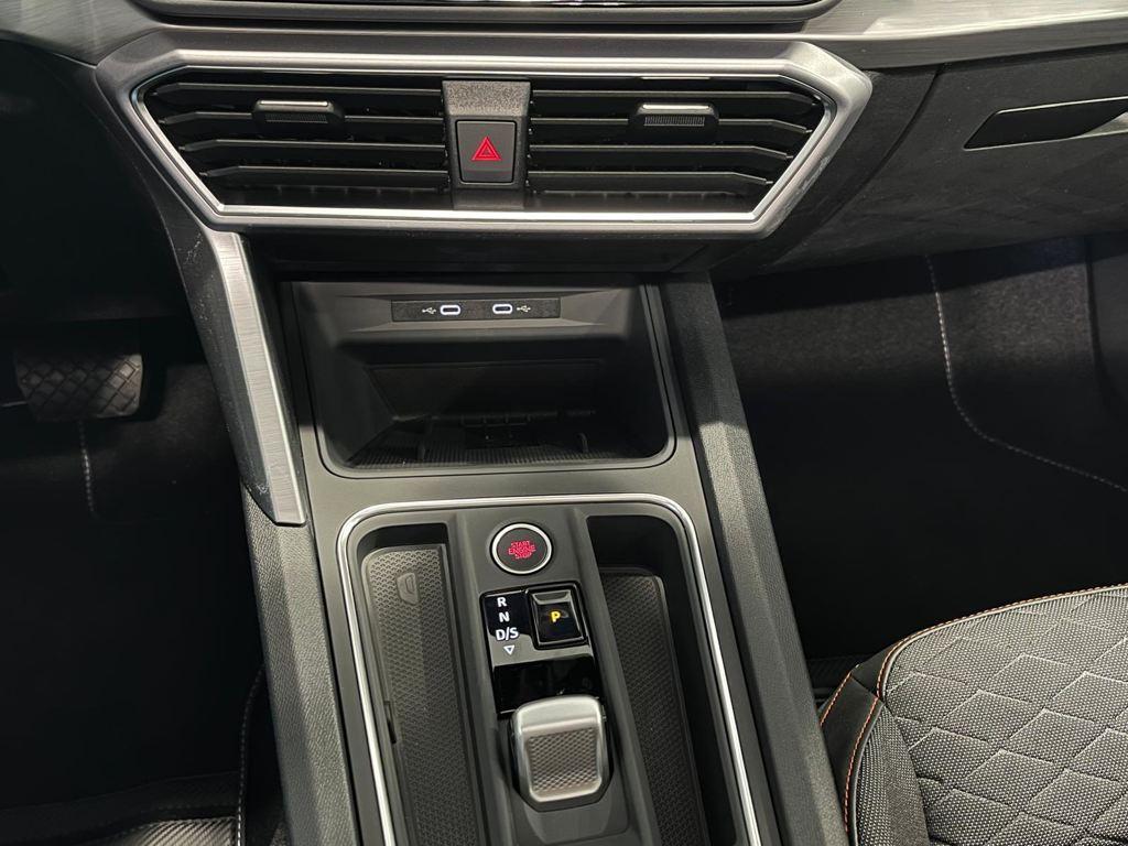 SEAT León ST 2.0 TDI S&S FR XS DSG 110 kW (150 CV) - 11