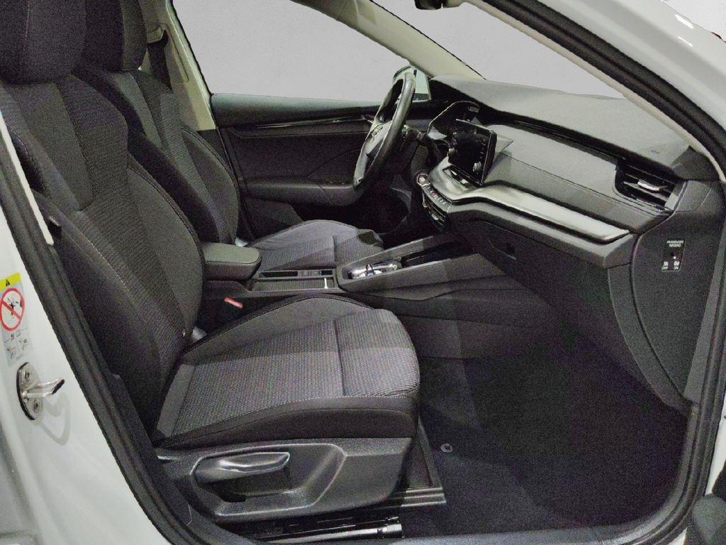 Skoda Octavia Combi 1.0 TSI mHEV Ambition DSG 81 kW (110 CV) - 4