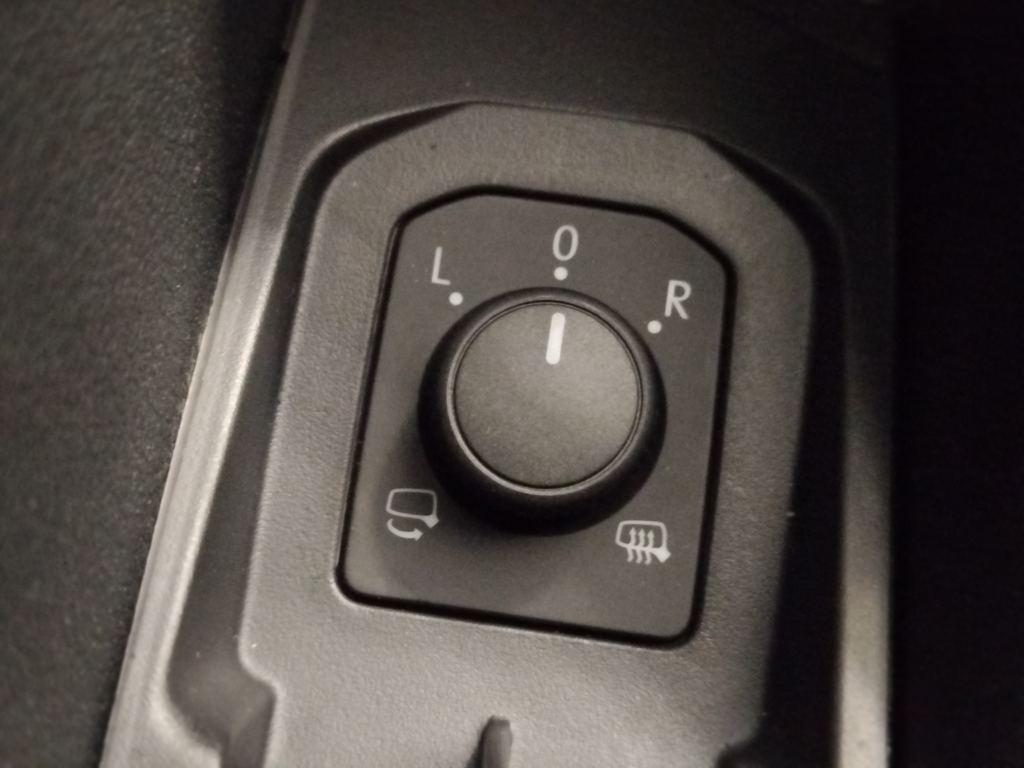 Skoda Karoq 1.5 TSI ACT Sportline DSG 110 kW (150 CV) - 9