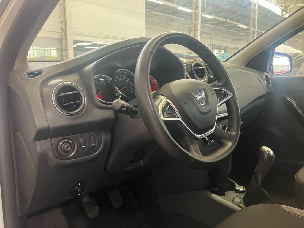 Dacia Sandero Stepway Comfort TCe 66 kW (90 CV) - 14