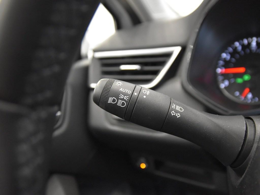 Renault Clio Business TCe 66 kW (90 CV) - 14