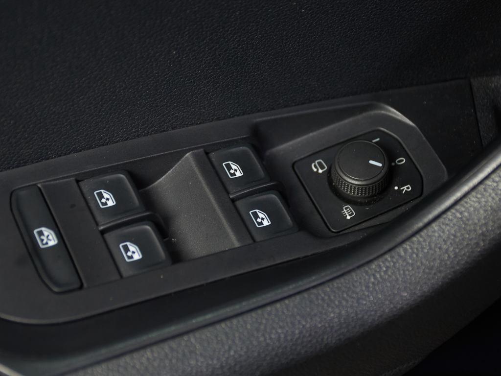 Skoda Karoq 1.0 TSI Ambition 81 kW (110 CV) - 12