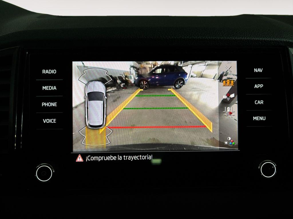 Skoda Karoq 1.5 TSI ACT Selection DSG 110 kW (150 CV) - 14