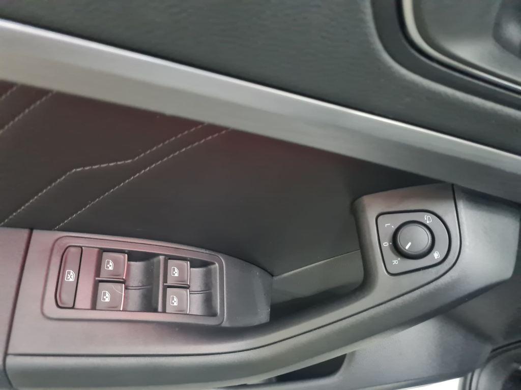 SEAT Ateca 1.5 TSI S&S FR Special Edition 110 kW (150 CV) - 8