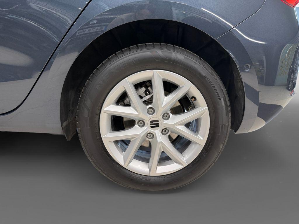 SEAT León 1.5 eTSI Style 25 Aniversario DSG 85 kW (116 CV) - 7