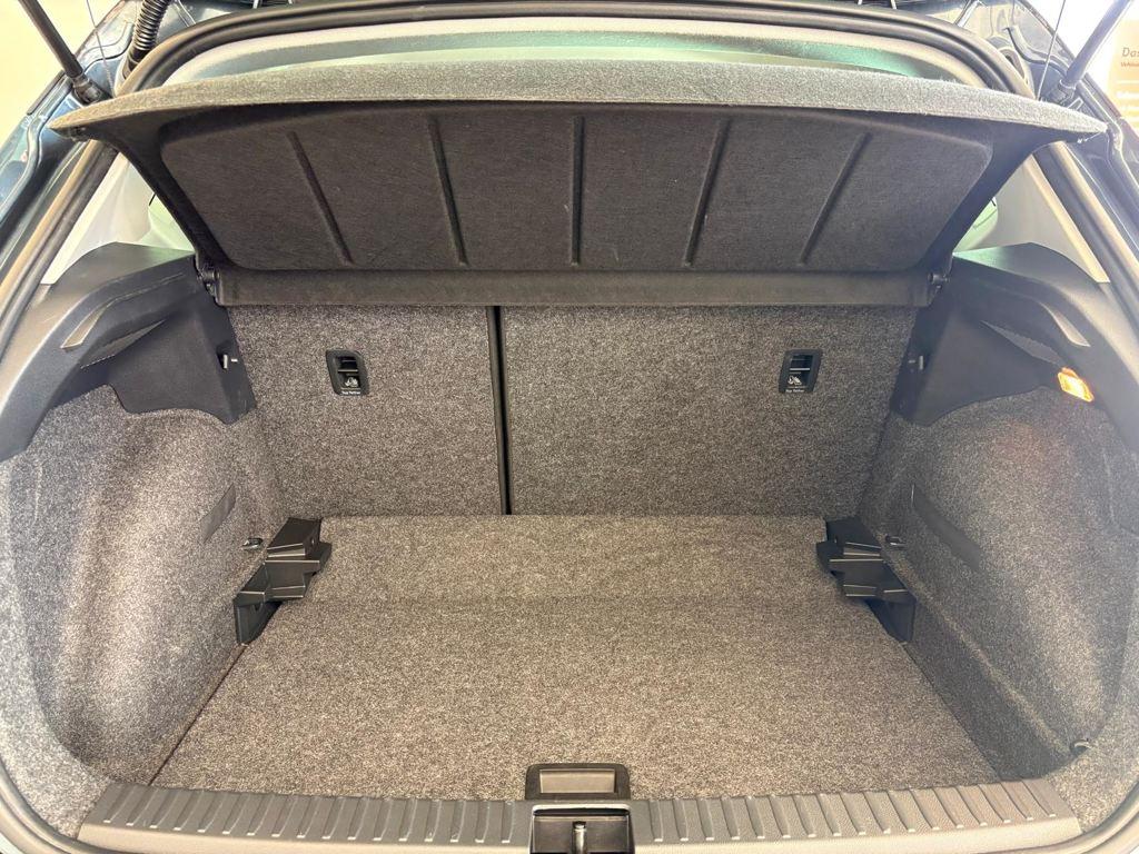 SEAT Arona 1.0 TSI Style Special Edition 85 kW (115 CV) - 6