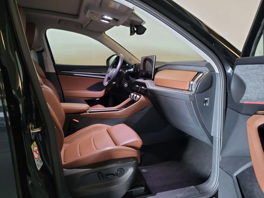 Skoda Kodiaq 1.5 TSI m-HEV Design DSG 110 kW (150 CV) - 4