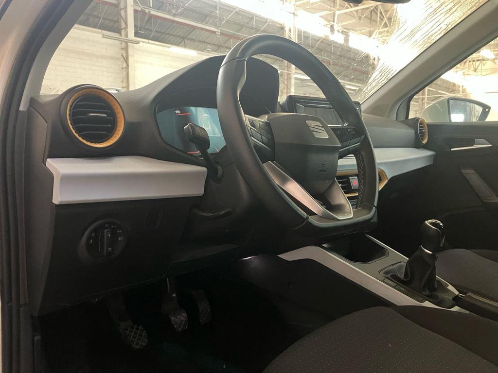 SEAT Arona 1.0 TSI Style XM 85 kW (115 CV) - 14