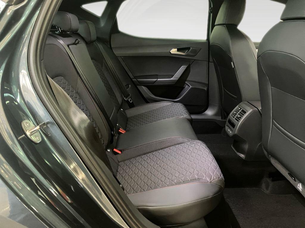 SEAT León 1.5 TSI e-Hybrid FR XM DSG 150 kW (204 CV) - 5