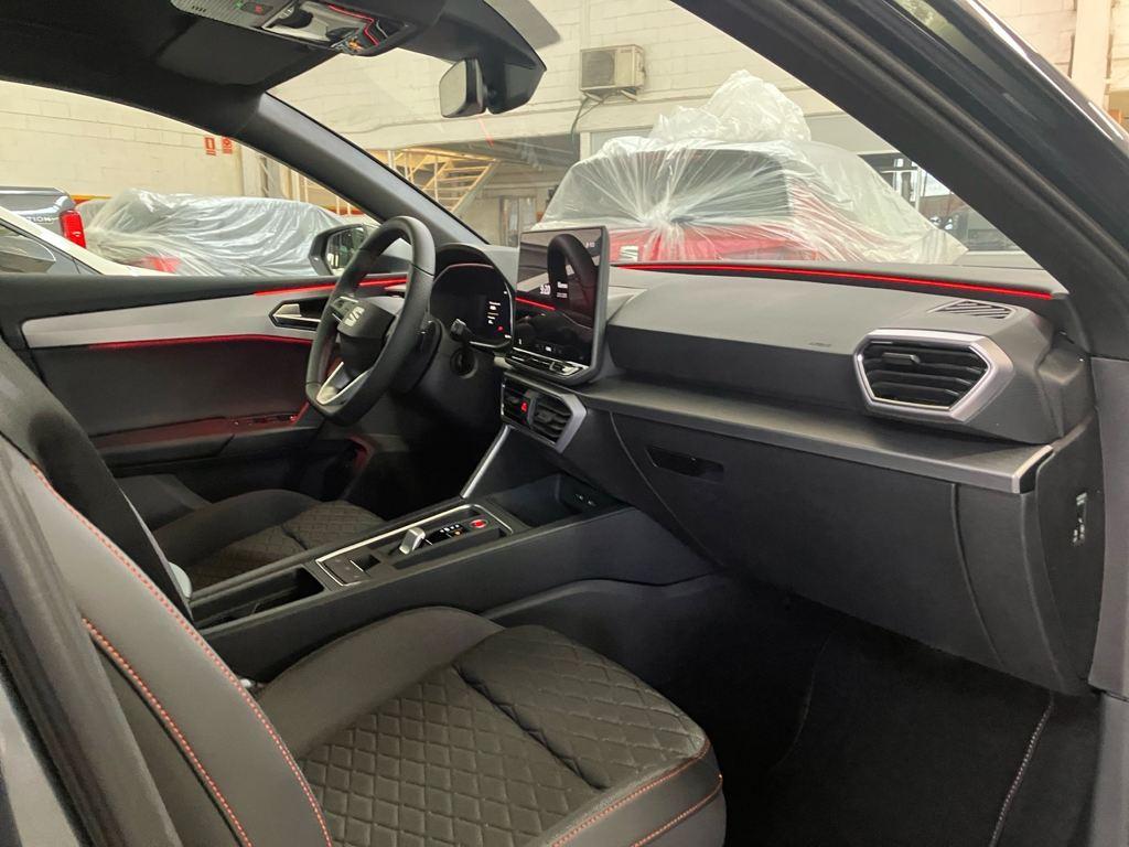 SEAT León 1.5 TSI e-Hybrid FR XM DSG 150 kW (204 CV) - 14