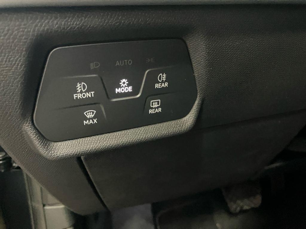 SEAT León 1.5 TSI e-Hybrid FR XM DSG 150 kW (204 CV) - 17