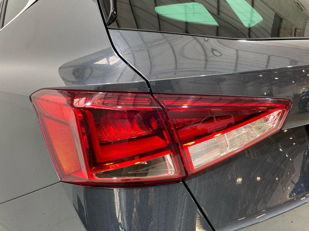 SEAT Arona 1.0 TSI S&S FR Plus DSG 81 kW (110 CV) - 18