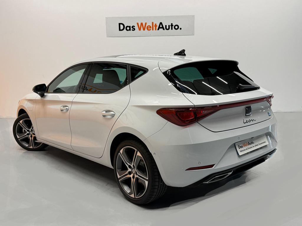 SEAT León 1.5 TSI e-Hybrid FR XM DSG 150 kW (204 CV) - 1